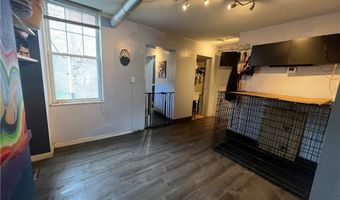 99 S 10th St, Airville, PA 15203