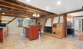 132 Maple Ave, Atkinson, NH 03811