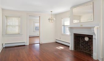 292 Boulevard, Middletown, RI 02842