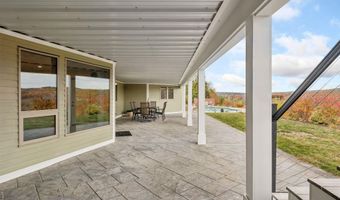 141 Lakewood Dr, Alton, NH 03810