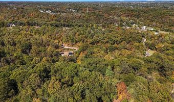 659 Castlecliff Rd, Ballwin, MO 63021