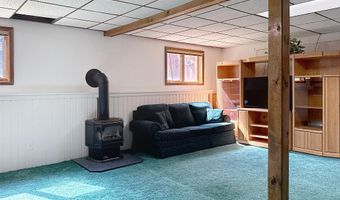 66 Sunset Ave, Buffalo, WY 82834