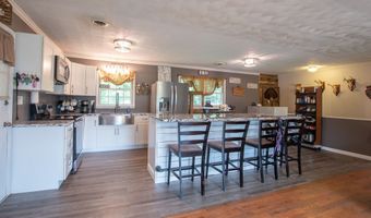 19201 Moulin St, Abingdon, VA 24210