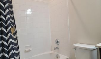 42043 BERKLEY HILL Ter, Aldie, VA 20105
