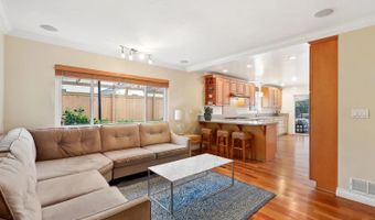 768 Sonrisa St, Solana Beach, CA 92075
