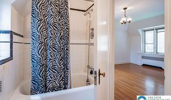 2829 W Gordon St, Allentown, PA 18104