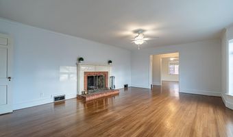 414 Court St, Abingdon, VA 24210