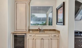 2616 N WESTMORELAND Dr, Orlando, FL 32804