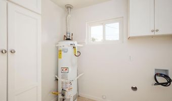 1713 Stewart St, Oceanside, CA 92054