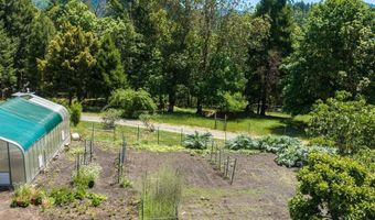 1106 Upper Cow Creek Rd, Azalea, OR 97410
