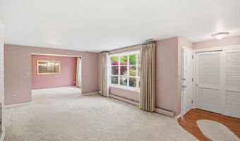 119 Zona Dr, Auburn, IN 46706