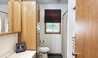 237 E Dahlstrom Ave, Appleton, MN 56208