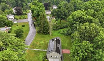 7 Cherry Ridge Rd, Acton, MA 01720