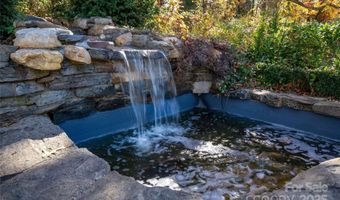 77 Dillingham Rd, Asheville, NC 28805