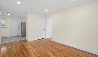 370 Montgomery Ave, Cranston, RI 02905