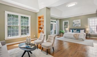 10900 BELLS RIDGE Dr, Potomac, MD 20854