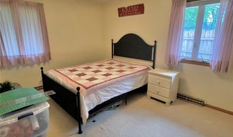 1213 E State St, Algona, IA 50511