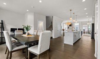 2949 Aughton Rd, Ann Arbor, MI 48105
