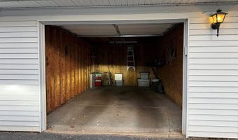 39 Albert Ave, Augusta, ME 04330