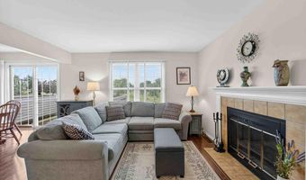 7370 Old Sauk Rd, Madison, WI 53717