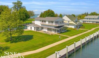 9675 S Channel, Harsens Island, MI 48028