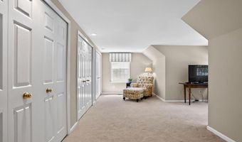 70 HOGAN Ln, Ambler, PA 19002