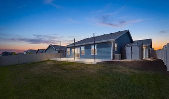 370 Cherokee Trl, Ault, CO 80610
