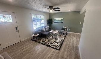216 Leatherwood Cir, Bedford, IN 47421