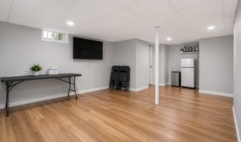 39 Pinehurst, Auburn, MA 01501