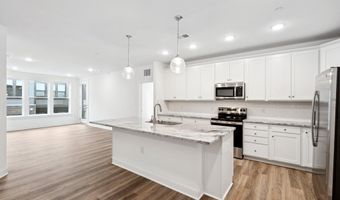 21731 DOVEKIE Ter 505, Ashburn, VA 20147