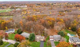 11 Southbury Rd, Cumberland, RI 02864