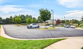 41895 CATHEDRAL VALLEY Sq 401, Aldie, VA 20105
