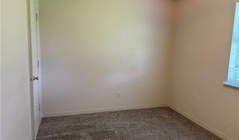 102 NW K St, Bentonville, AR 72712
