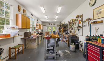 3930 GILBERT STATION Rd, Barboursville, VA 22923