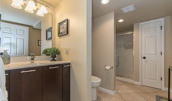414 Arbor Glen Dr, Ballwin, MO 63021