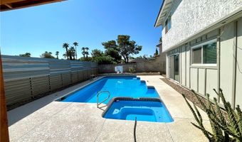 2246 Windsor Dr, Henderson, NV 89014