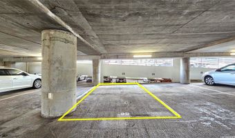 796 Isenberg St 16A, Honolulu, HI 96826