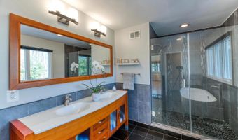 5151 PIEDMONT Pl, Annandale, VA 22003