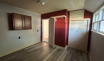 142 W South St, Ainsworth, NE 69210