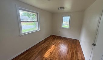 8 EAST St, Camden, DE 19934