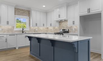143 Miramar Ave, Biloxi, MS 39530