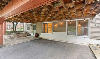 212 CRYSTAL LAKE Ave, Audubon, NJ 08106