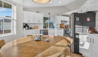 62633 Hawkview Rd, Bend, OR 97701