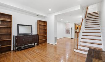 405 12TH St NE, Washington, DC 20002