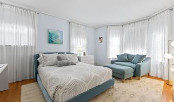23 Chapel St, Augusta, ME 04330