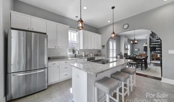1517 Parkwood Ave, Charlotte, NC 28205