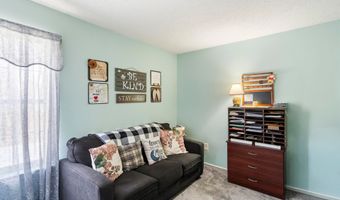 5 Brentwood Dr, Bayville, NJ 08721