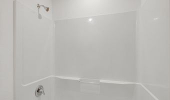 344 Amy St, Angleton, TX 77515