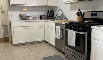 1301 Roosevelt Blvd, Alice, TX 78332