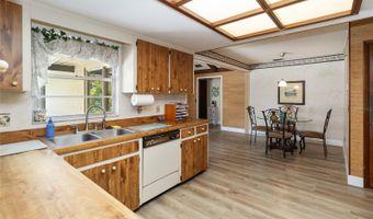 625 NEWPORT Ave, Altamonte Springs, FL 32701